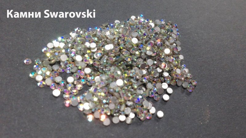 Perle Vanessa Crystal Eized Nail SS4- 720 Pcs